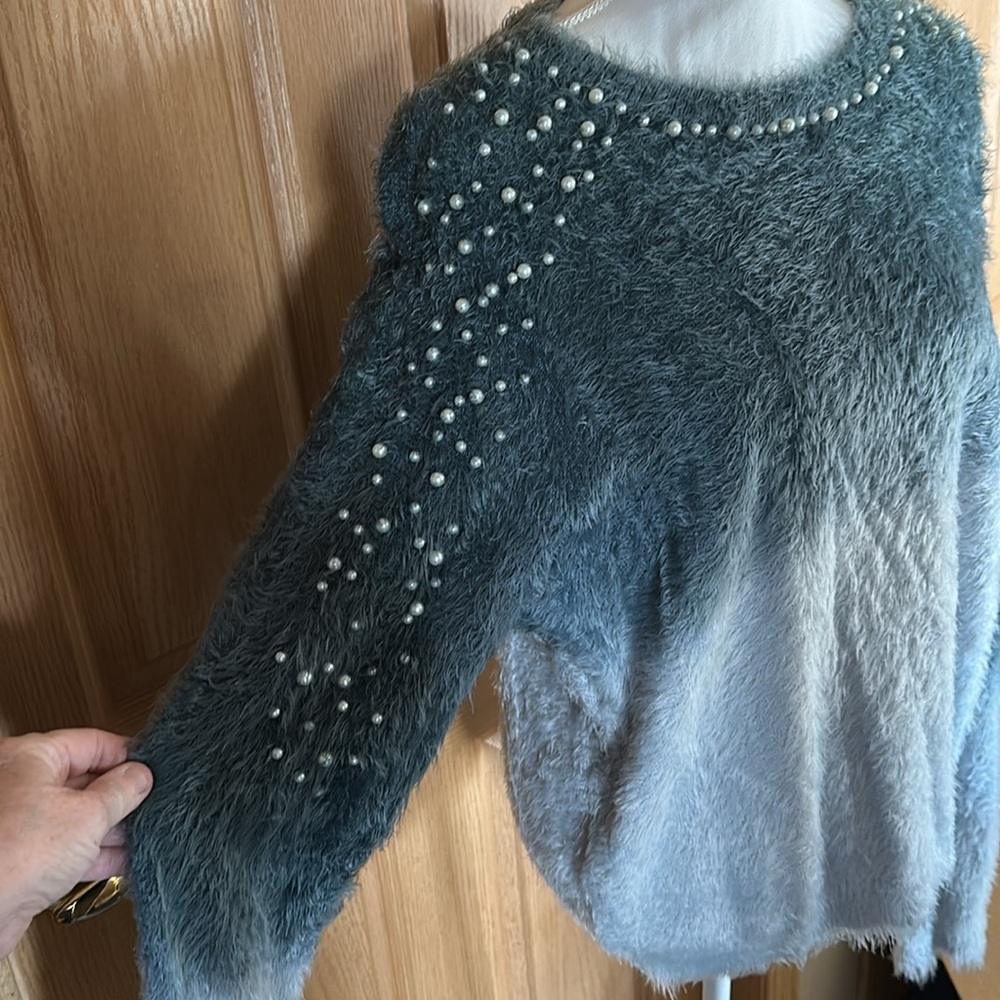 VENUS Cozy Pearl Trim Ombre Sweater Top XL - Picture 6 of 12